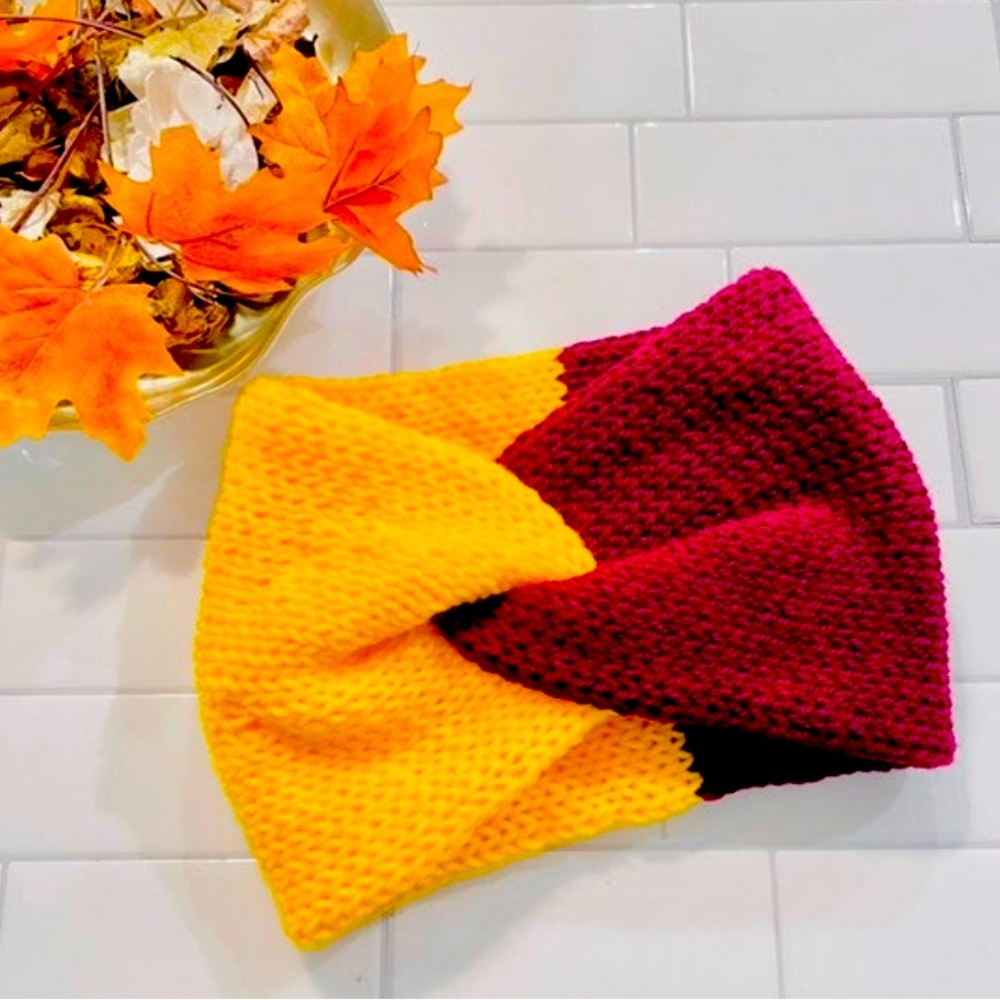 Harry Potter Gryffindor inspired Knit twisted headband - women’s ear muffs